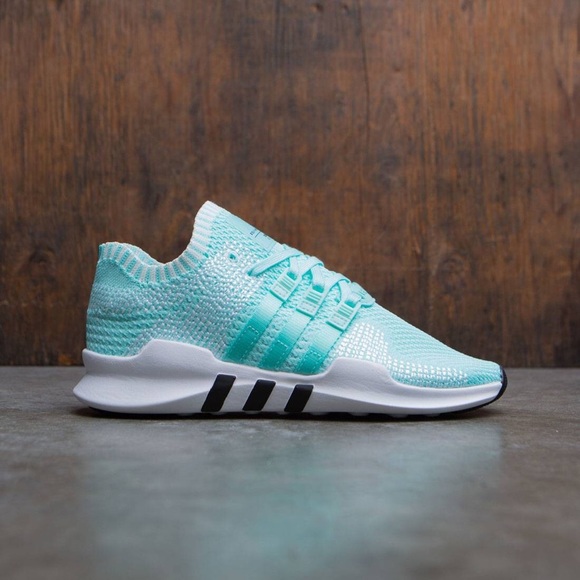 women's adidas size 11